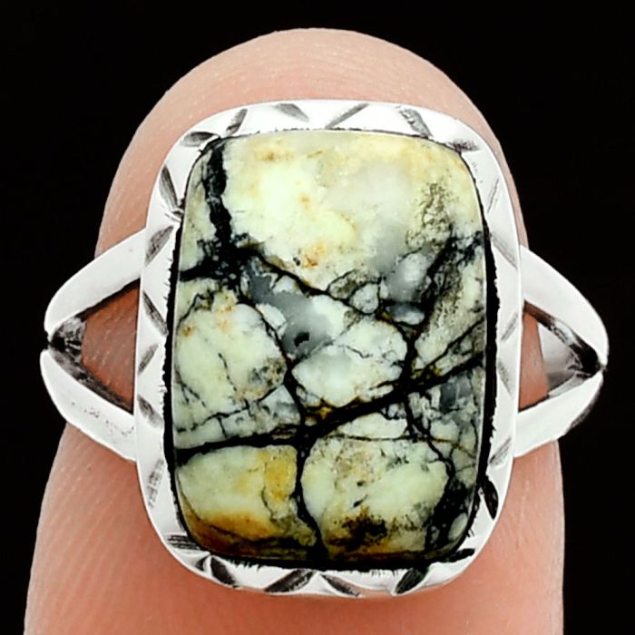 Authentic White Buffalo Turquoise Nevada Ring size-6 EXR06158 R-1074, 10x14 mm