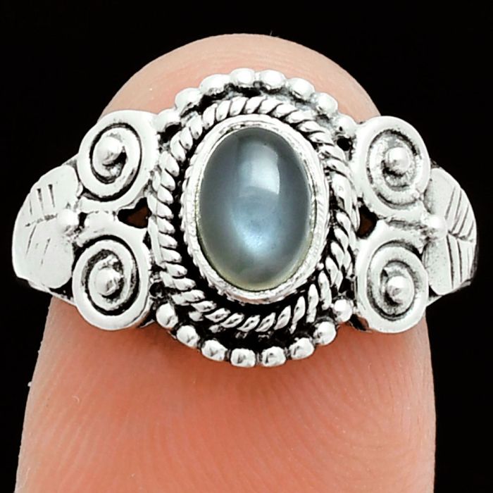 Gray Moonstone Ring size-8 EXR06178 R-1280, 7x5 mm