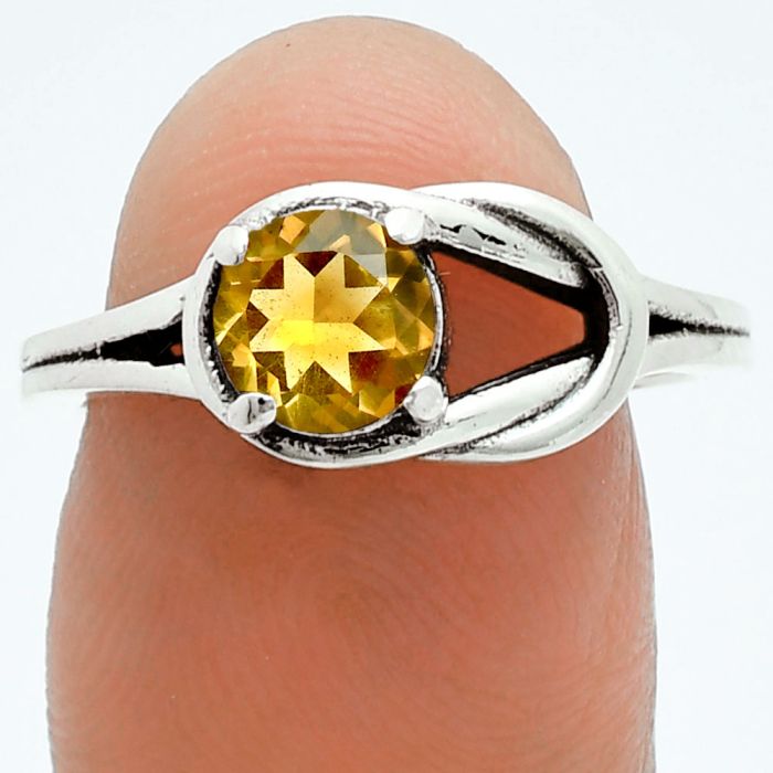 Citrine Ring size-7 EXR06192 R-1215, 6x6 mm