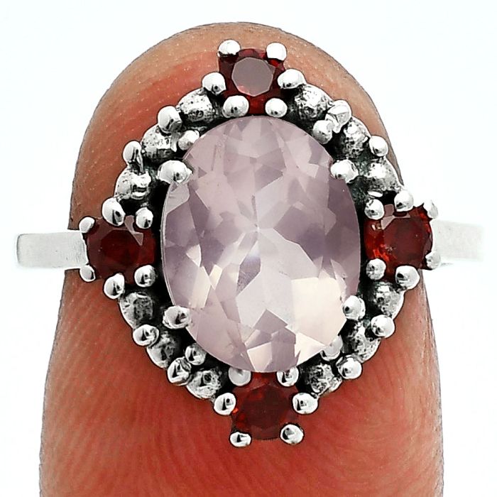 Rose Quartz and Garnet Ring size-8 EXR06307 R-1017, 8x10 mm