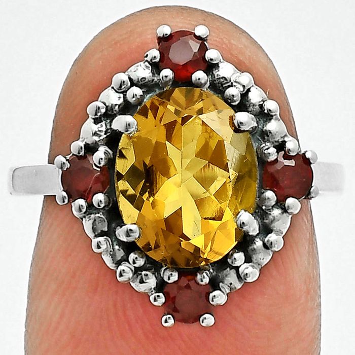 Citrine and Garnet Ring size-7.5 EXR06341 R-1017, 8x10 mm