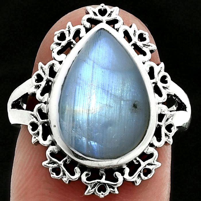 Rainbow Moonstone Ring size-7 EXR06357 R-1114, 10x14 mm