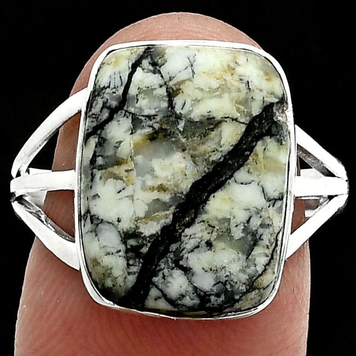 Authentic White Buffalo Turquoise Nevada Ring size-9 EXR06387 R-1003, 12x16 mm