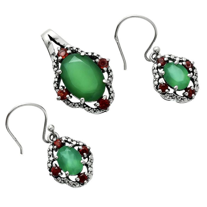 Green Onyx and Garnet Pendant Earrings Set EXT01531 T-1020, 10x14 mm