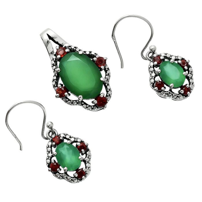 Green Onyx and Garnet Pendant Earrings Set EXT01532 T-1020, 10x14 mm