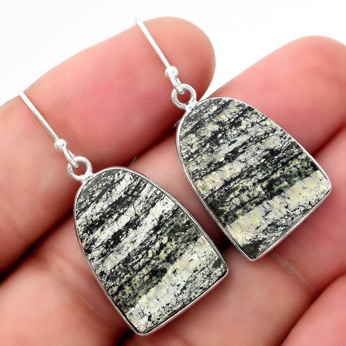 Natural Chrysotile Earrings SDE52138 E-1001, 16x22 mm