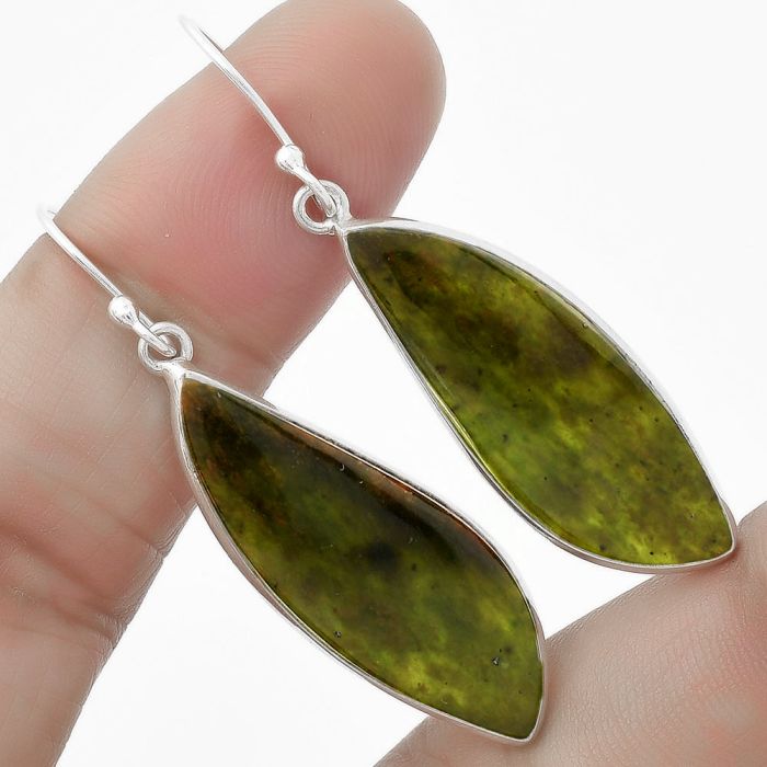 Natural Chrome Chalcedony Earrings SDE64298 E-1001, 11x32 mm