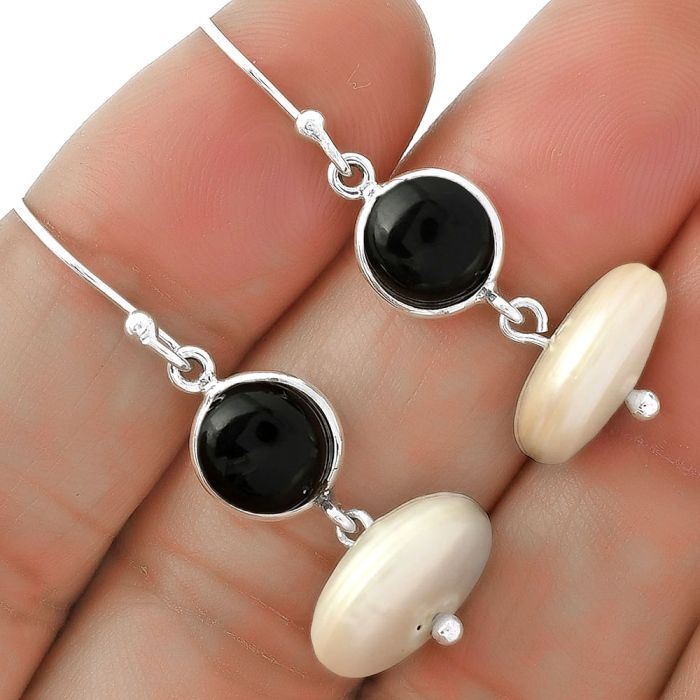 Natural Fresh Water Pearl & Black Onyx Earrings SDE65594 E-1012, 14x14 mm