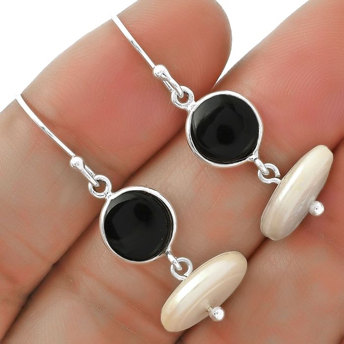 Natural Fresh Water Pearl & Black Onyx Earrings SDE65595 E-1012, 13x13 mm