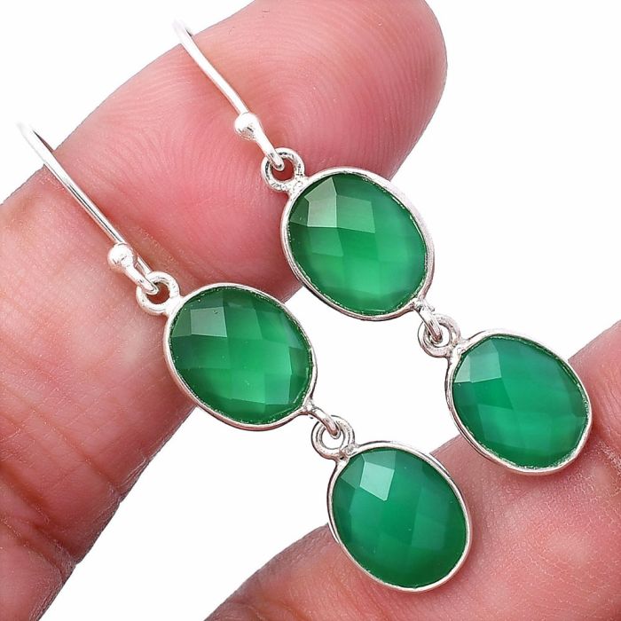 Green Onyx Briolette Checker Earrings SDE80193 E-1006, 8x10 mm