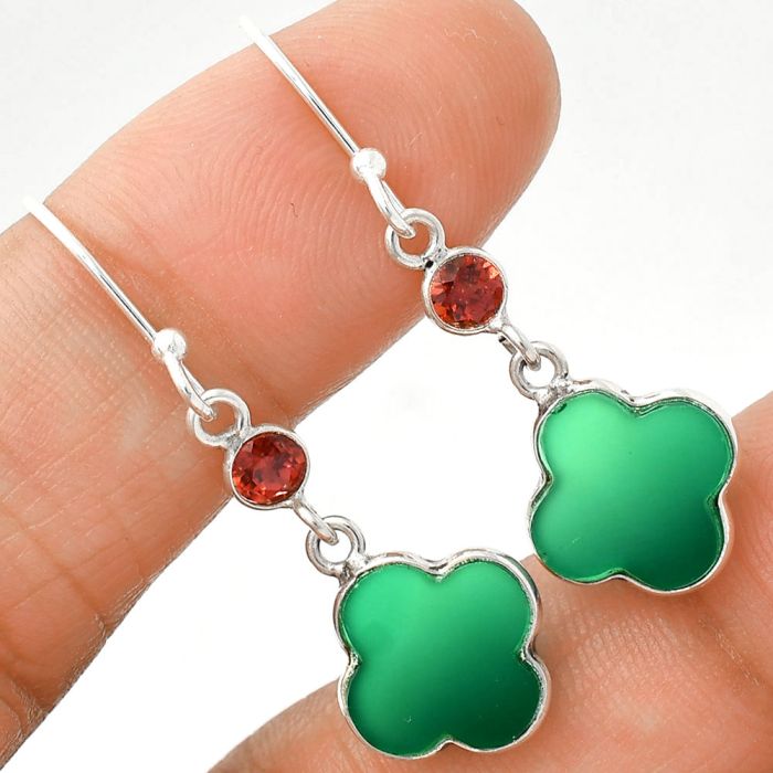 Green Onyx and Garnet Earrings SDE85178 E-1006, 10x10 mm