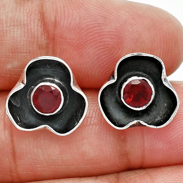 Hessonite Garnet Stud Earrings SDE85243 E-1121, 6x6 mm