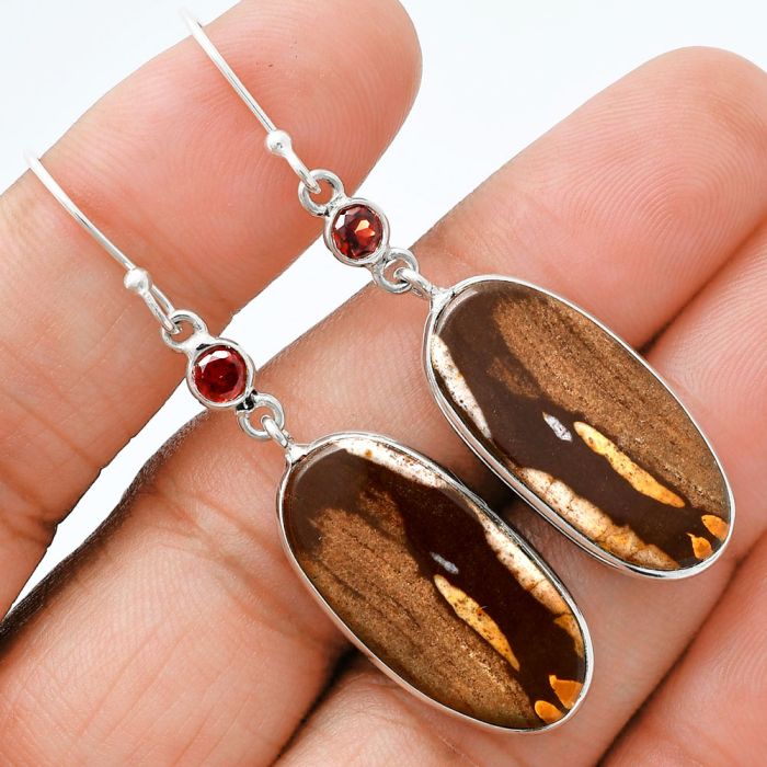 Outback Jasper and Garnet Earrings SDE88597 E-1002, 13x25 mm