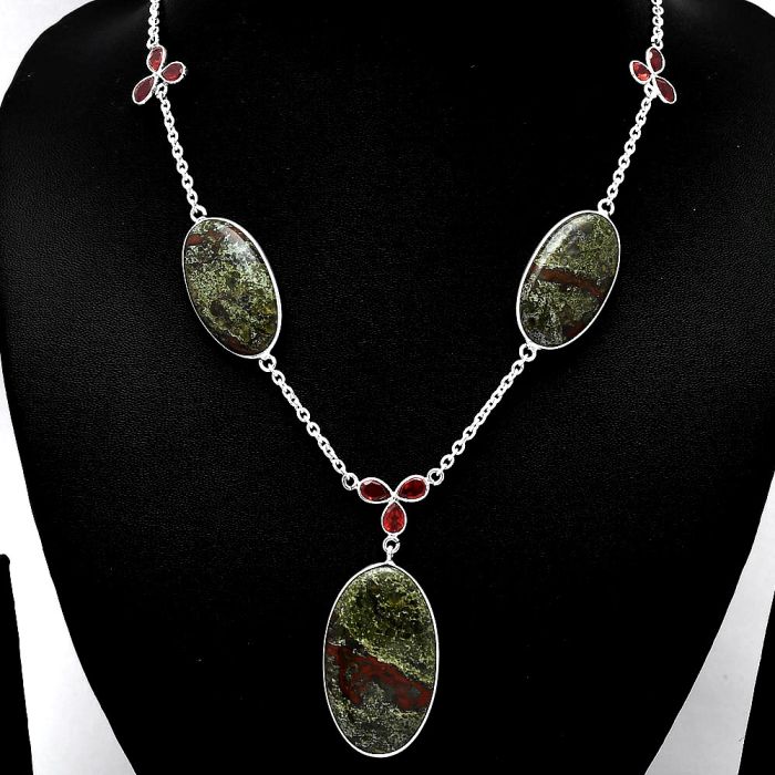 Dragon Blood Stone and Garnet Necklace SDN1994 N-1021, 20x34 mm