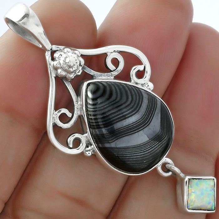 Crown Of Silver Psilomelane Black Malachite & Fire Opal Pendant SDP103198 P-1316, 15x19 mm