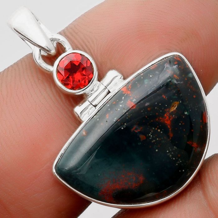 Natural Blood Stone - India & Garnet Pendant SDP106856 P-1108, 15x22 mm