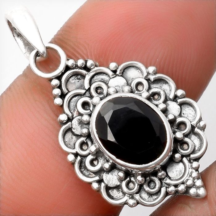 Faceted Natural Black Onyx - Brazil Pendant SDP107587 P-1214, 8x10 mm