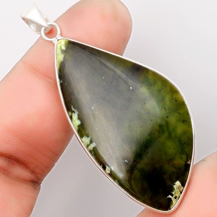 Natural Chrome Chalcedony Pendant SDP108542 P-1001, 25x47 mm