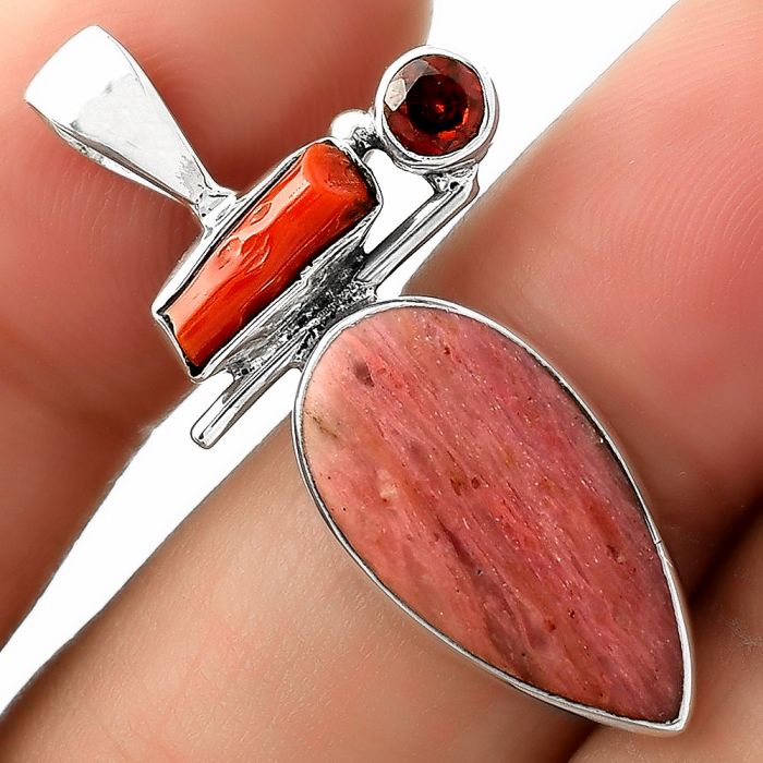 Pink Tulip Quartz, Coral Stick & Garnet Pendant SDP109533 P-1708, 10x20 mm