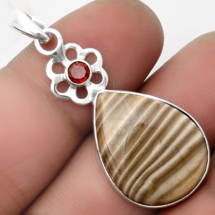 Natural Flint Stone & Garnet Pendant SDP109980 P-1634, 17x23 mm