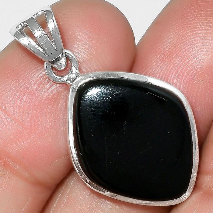 Natural Black Onyx - Brazil Pendant SDP111213 P-1002, 15x19 mm