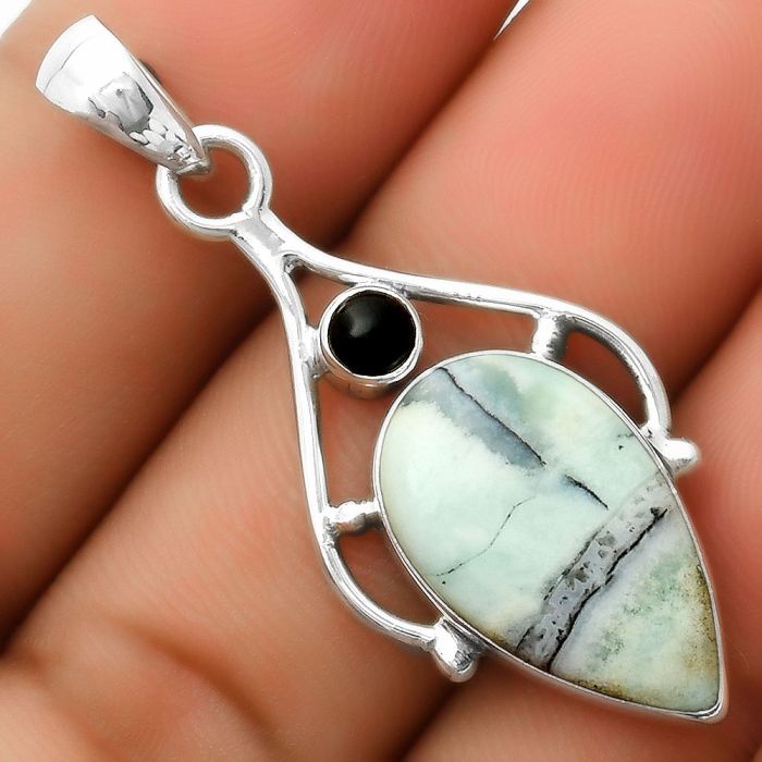 Dendritic Chrysoprase - Africa & Black Onyx 925 Silver Pendant Jewelry SDP113519 P-1575, 12x20 mm