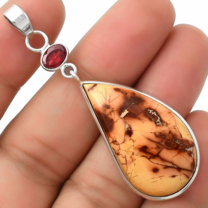 Natural Indian Paint Gemstone & Garnet Pendant SDP115187 P-1098, 18x33 mm