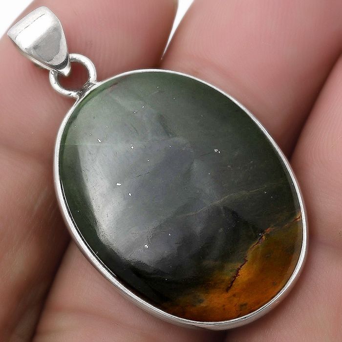 Natural Chrome Chalcedony Pendant SDP120100 P-1001, 20x27 mm