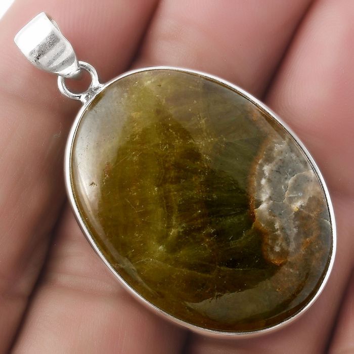 Natural Cloudy Prehnite Pendant SDP120115 P-1001, 25x33 mm