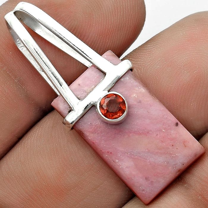 Natural Pink Tulip Quartz & Garnet Pendant SDP121592 P-1563, 12x21 mm