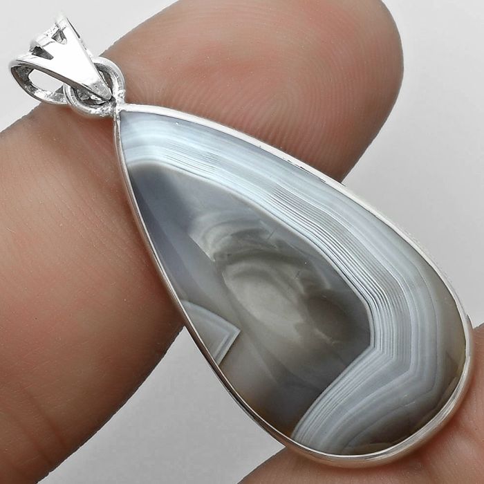 Natural Banded Onyx Pendant SDP123013 P-1001, 16x30 mm