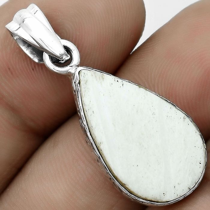 Natural White Scolecite Pendant SDP123550 P-1001, 13x22 mm