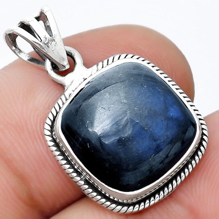 Blue Fire Labradorite - Madagascar Pendant SDP125315 P-1056, 14x14 mm