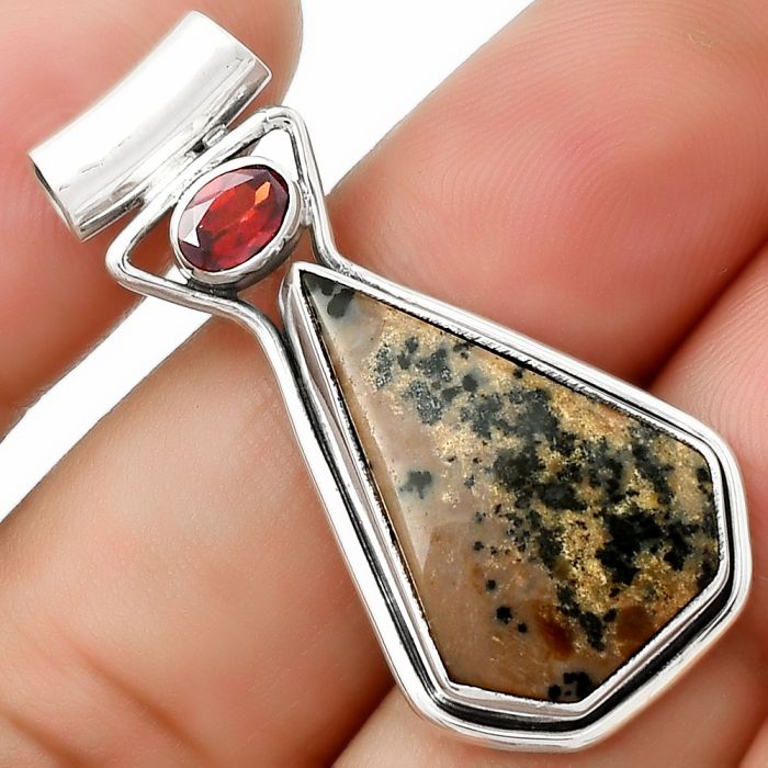 Russian Honey Dendrite Opal & Garnet Pendant SDP126658 P-1130, 15x23 mm