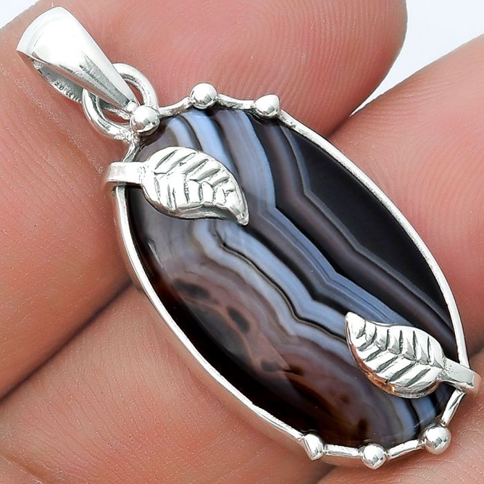 Natural Banded Onyx Pendant SDP127036 P-1226, 15x26 mm