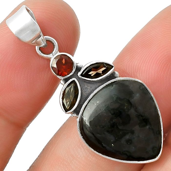 Indigo Gabbro, Smoky Quartz & Garnet Pendant SDP127755 P-1203, 15x16 mm