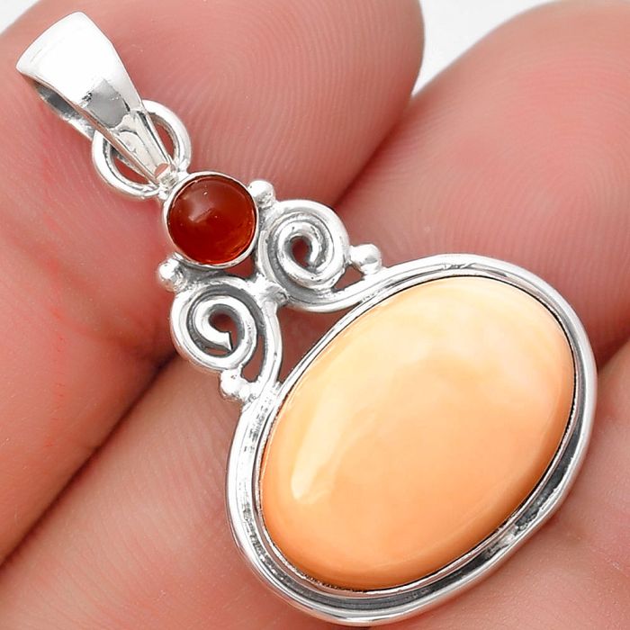 Natural Spiny Oyster Shell & Carnelian Pendant SDP129331 P-1603, 13x19 mm