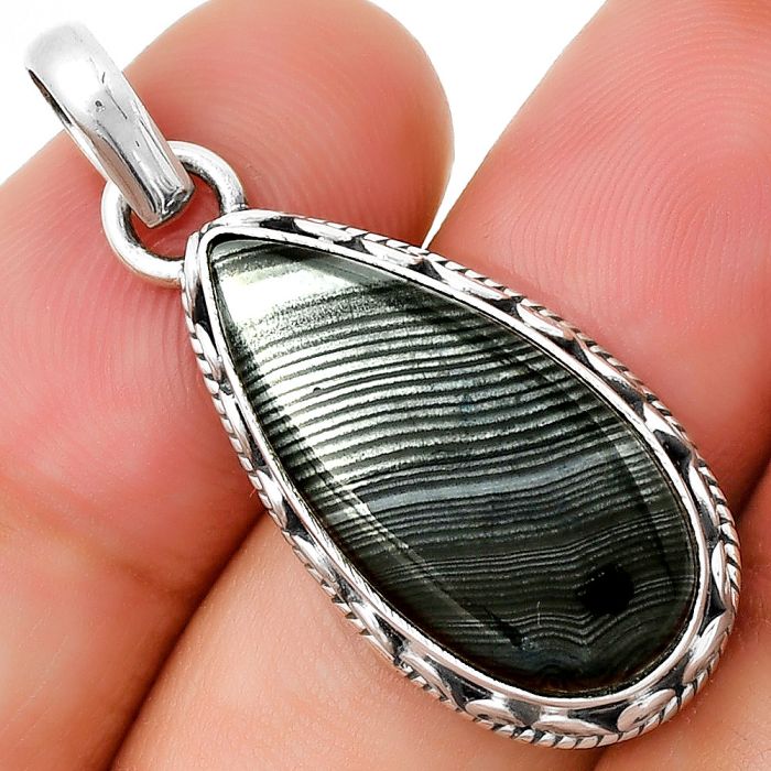 Crown Of Silver Psilomelane - Black Malachite Pendant SDP131024 P-1134, 12x24 mm