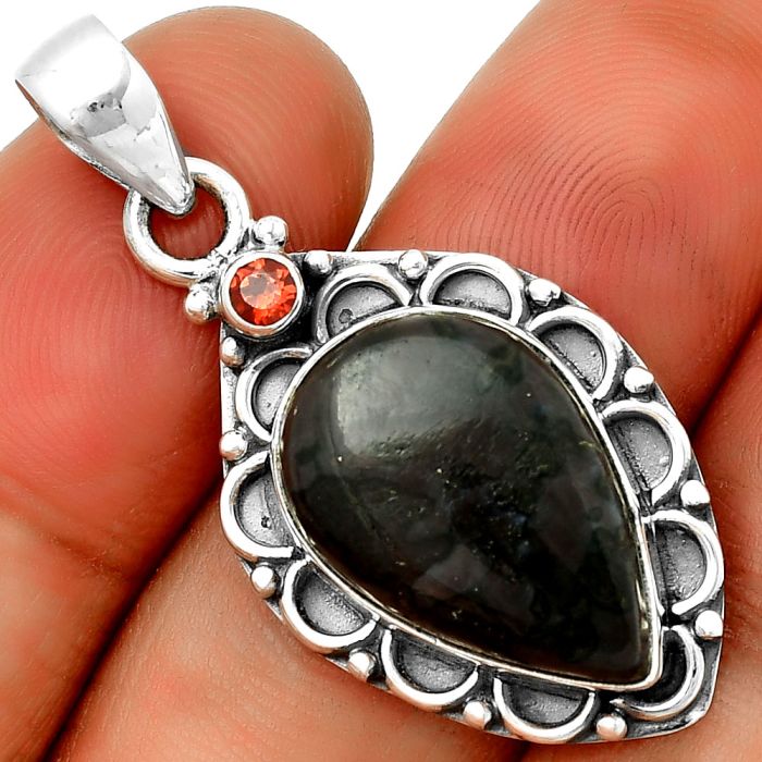 Natural Indigo Gabbro & Garnet Pendant SDP131789 P-1080, 13x19 mm