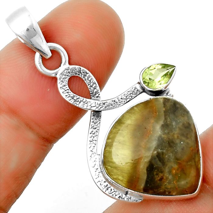 Natural Australian Prehnite & Peridot Pendant SDP131993 P-1111, 17x18 mm