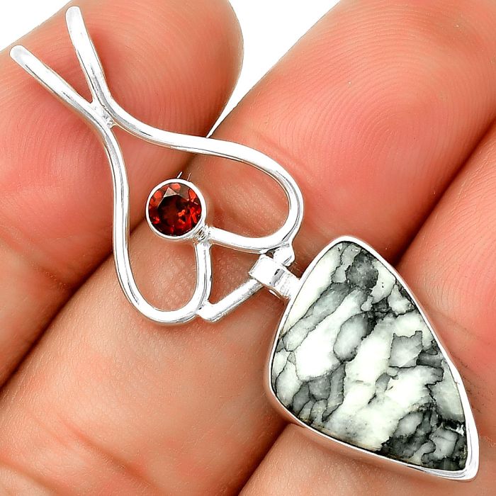 Natural Pinolith Stone & Garnet Pendant SDP132102 P-1542, 12x19 mm