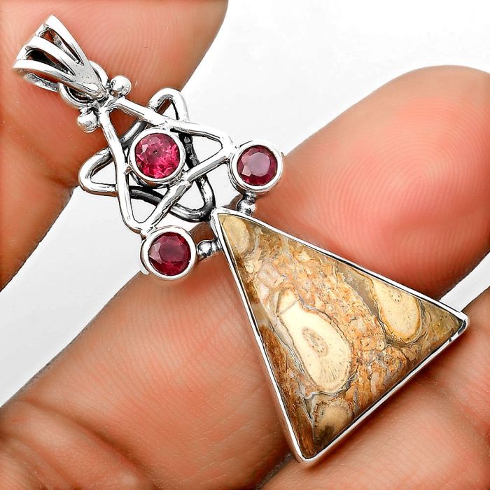 Natural Rock Calcy & Purple Garnet Pendant SDP135687 P-1095, 18x21 mm