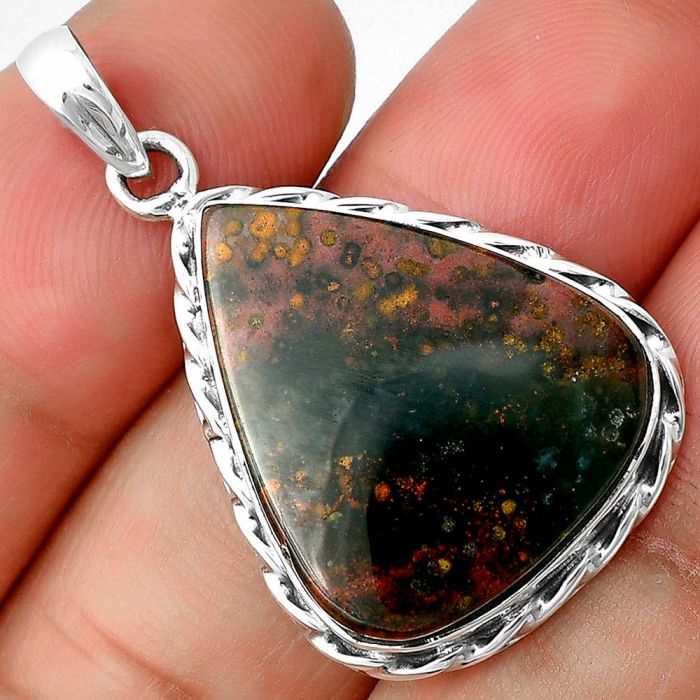 Blood Stone Pendant SDP137339 P-1081, 19x23 mm