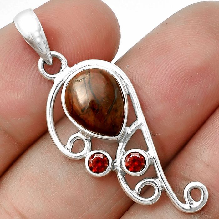 Cherry Creek and Garnet Pendant SDP139283 P-1039, 9x11 mm