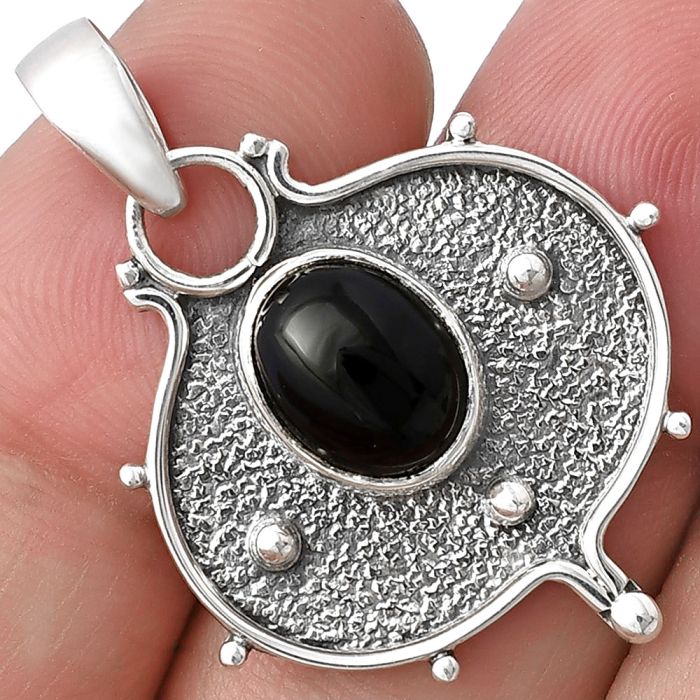 Black Onyx Pendant SDP141340 P-1403, 8x10 mm