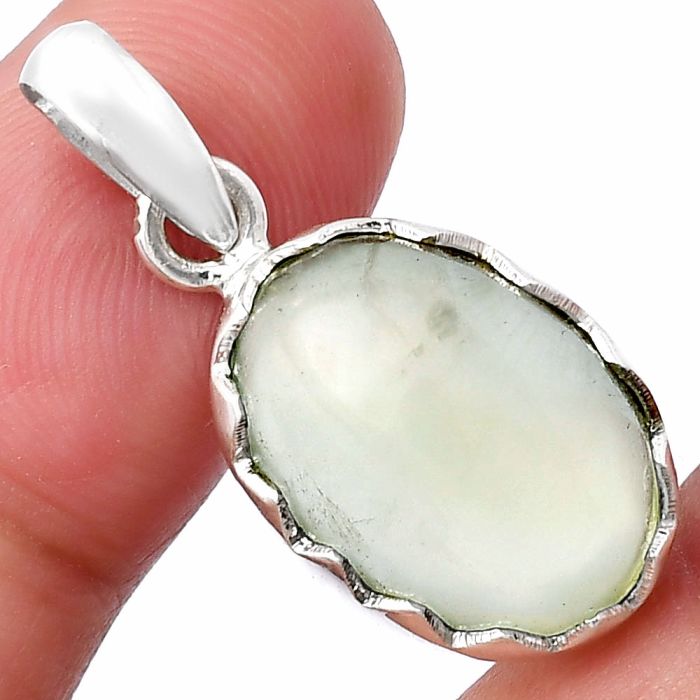 Prehnite Pendant SDP143217 P-1325, 13x18 mm