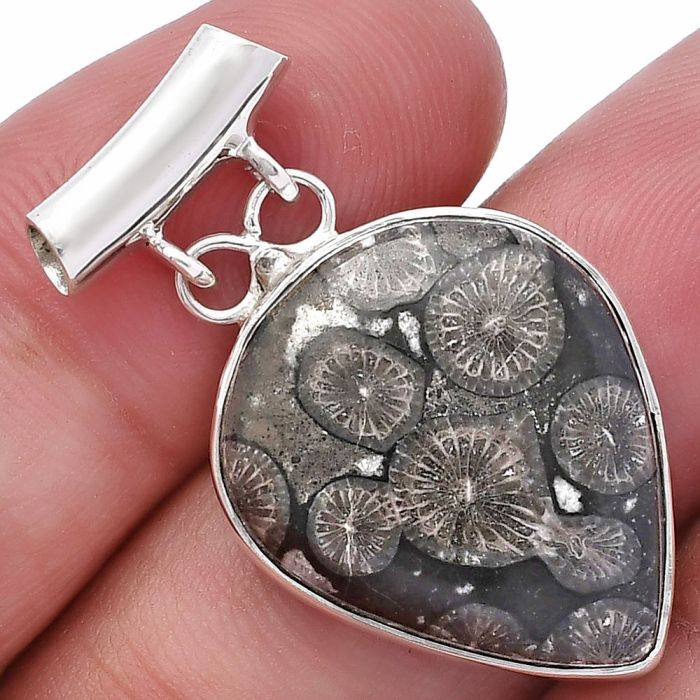 Black Flower Fossil Coral Pendant SDP144647 P-1198, 18x22 mm