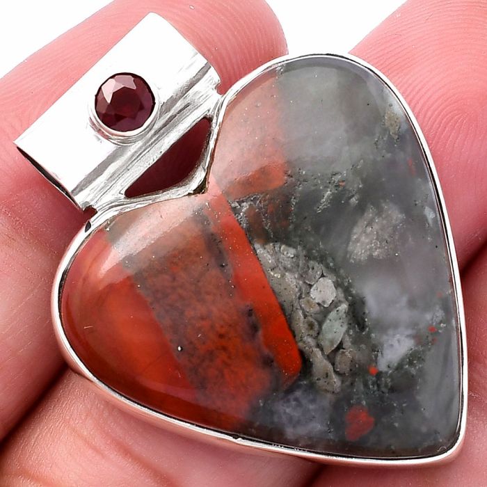 Valentine Gift Heart - Australian Blood Stone and Garnet Pendant SDP145409 P-1300, 28x28 mm