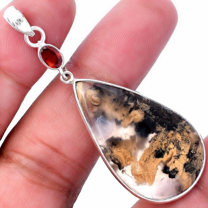 Rose Plume Agate and Garnet Pendant SDP145581 P-1098, 21x35 mm