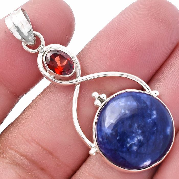 Sodalite and Garnet Pendant SDP145770 P-1125, 18x18 mm